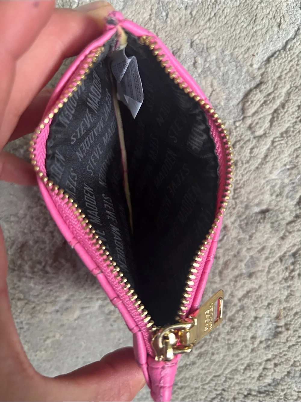 Steve Madden Hot Pink Card & Zip Pocket Holder purple stain
